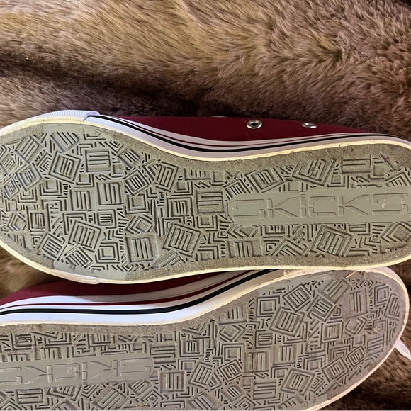 New Skicks USC Gamecock shoes - Picture 4 of 4